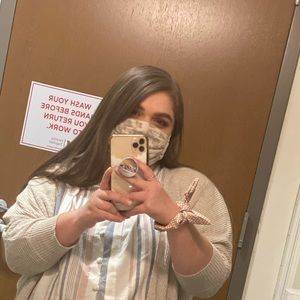 Meet your Posher, Haley